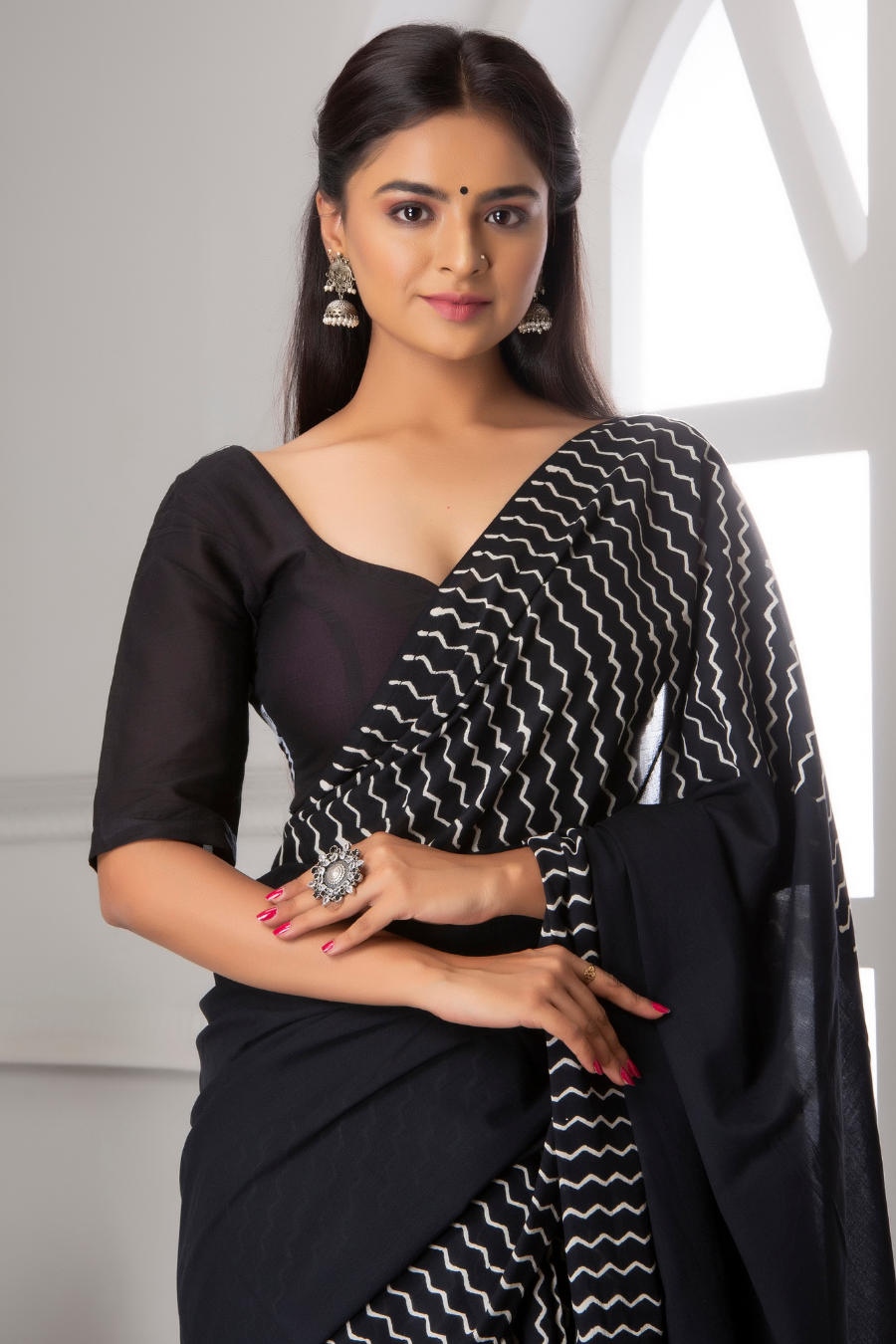 Black Hand Block Printed Cotton Mulmul Saree | White Zig-Zag Pattern | Soft Lightweight Ethnic Wear