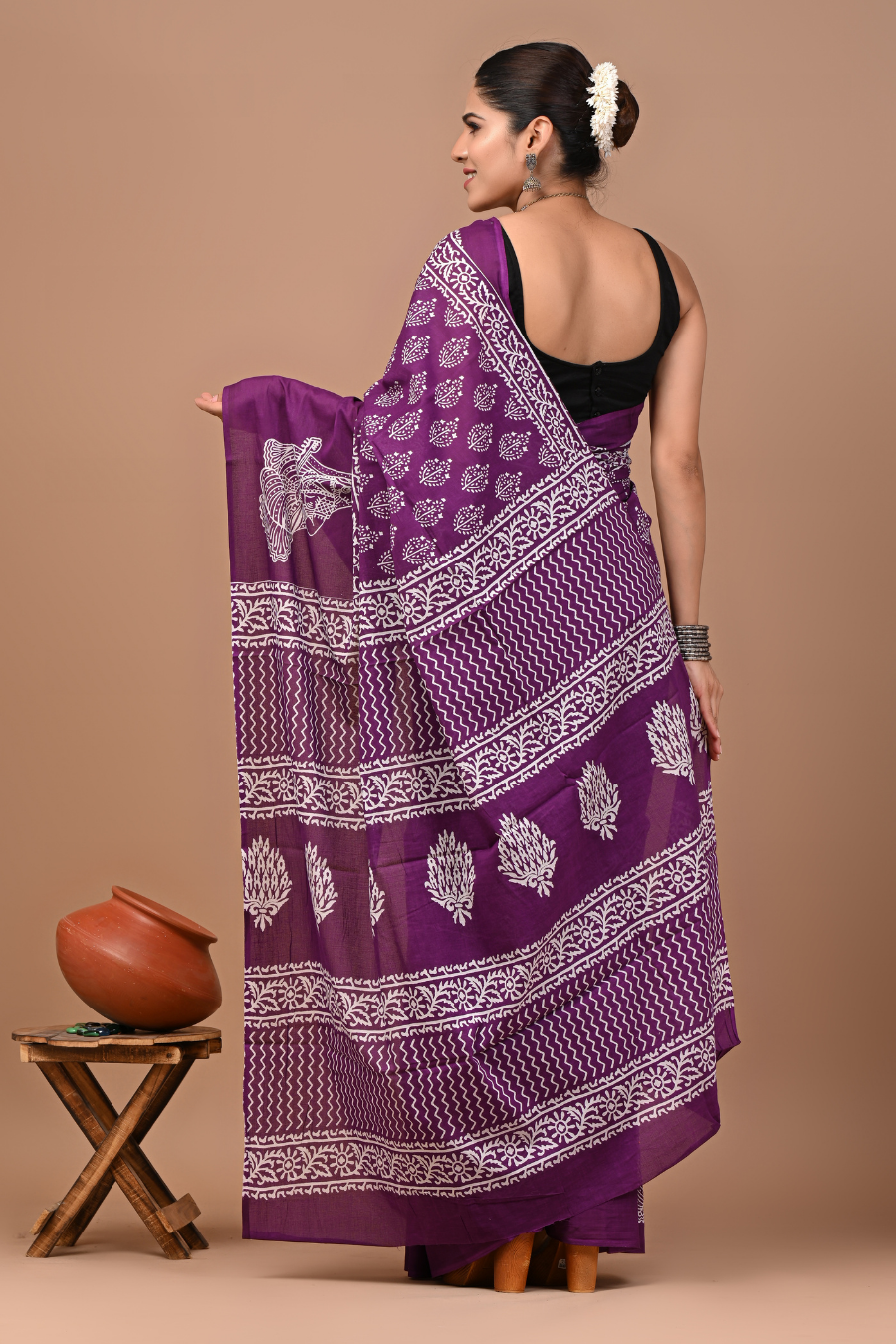 Royal Purple Cotton Mulmul Saree with White Ethnic Print & Designer Pallu