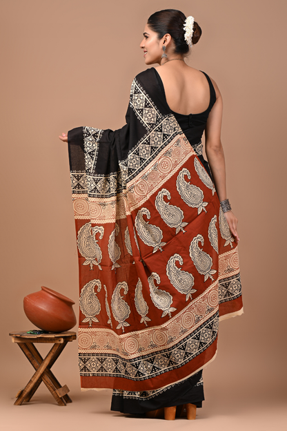 Black Cotton Mulmul Saree with Bronze Designer Pallu & White Cream Artistic Pattern